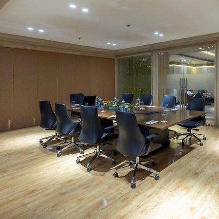 Sarovar Portico Morbi 외부 사진