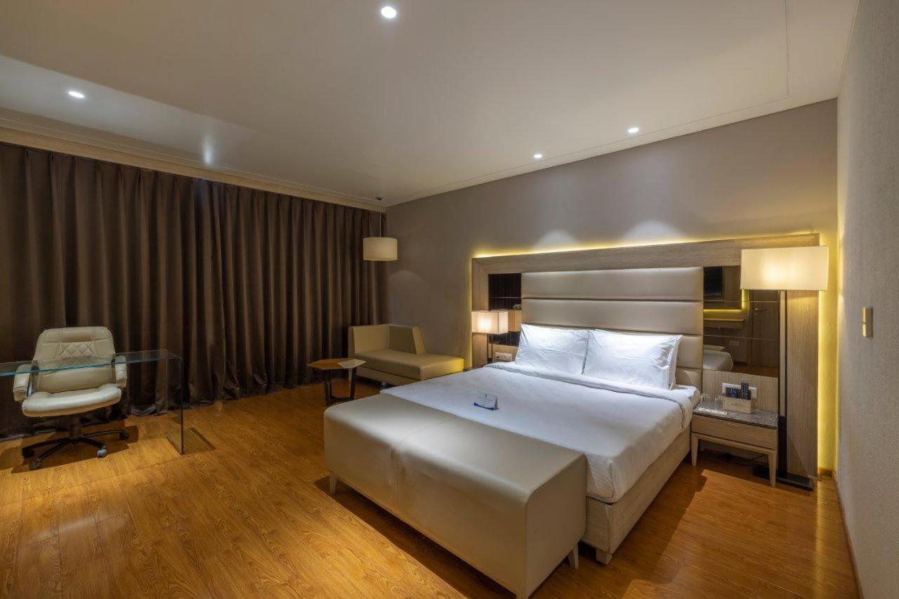 Sarovar Portico Morbi 외부 사진