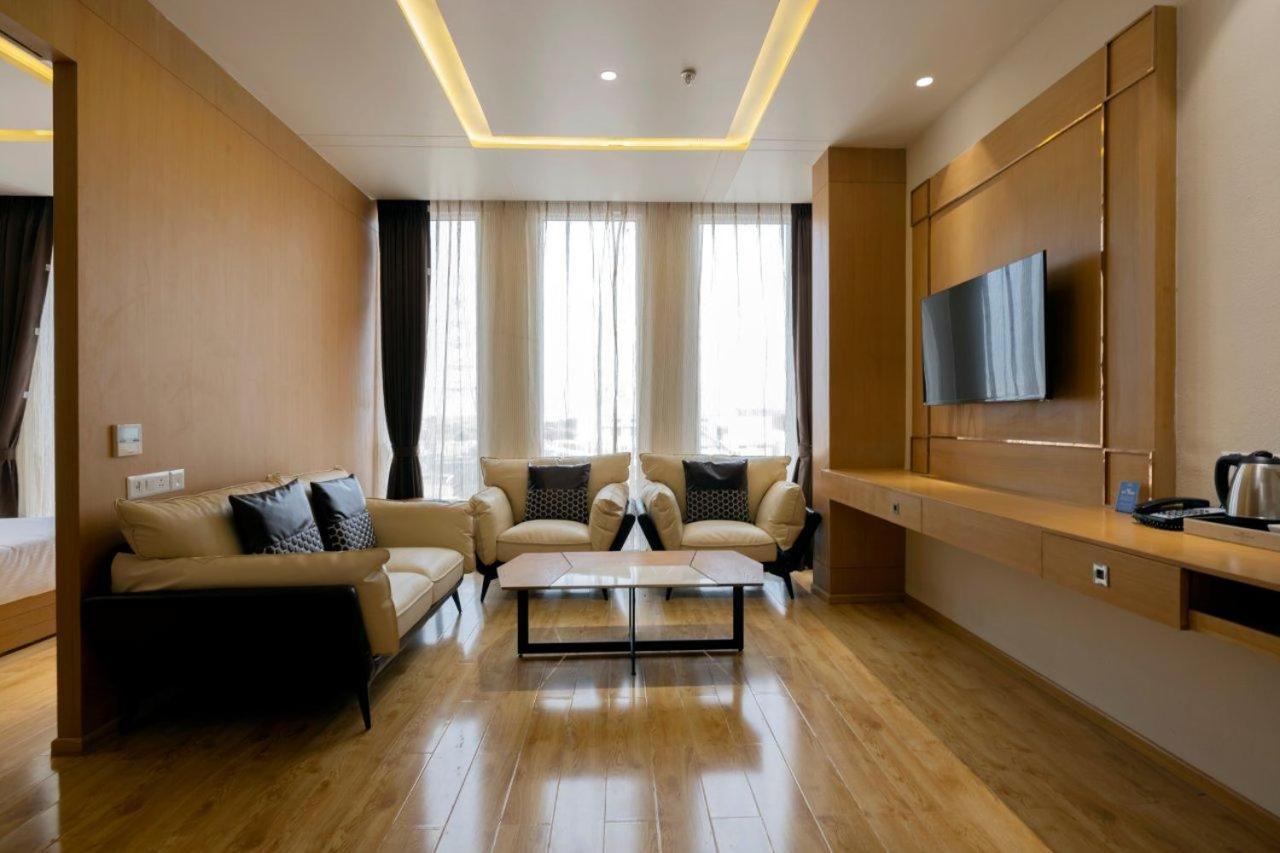 Sarovar Portico Morbi 외부 사진