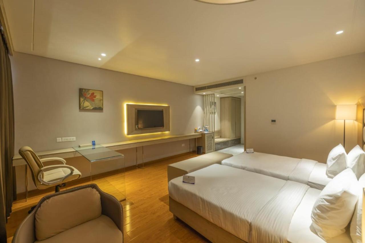 Sarovar Portico Morbi 외부 사진